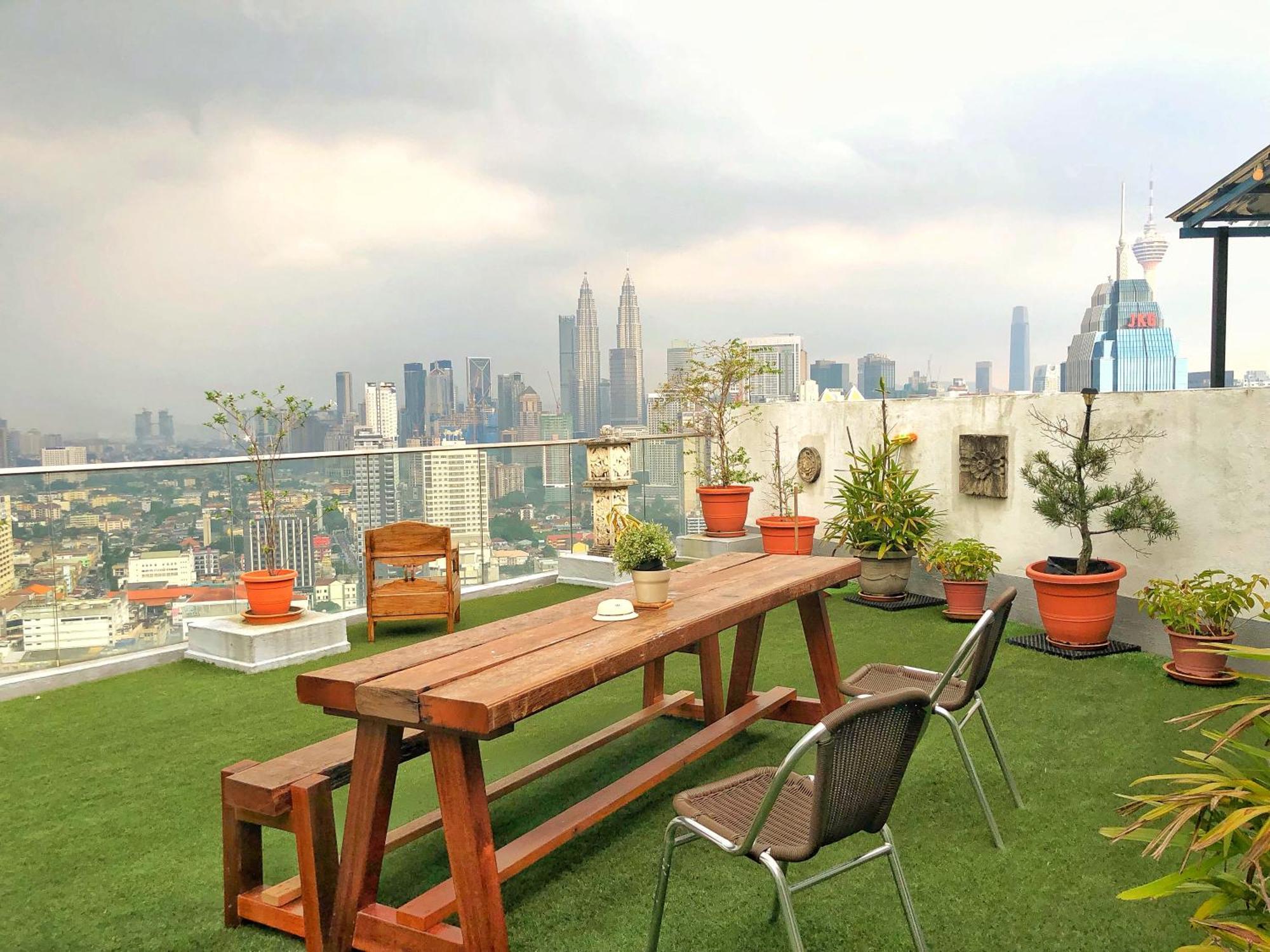 Penthouse On 34 - The Highest Unit And Best Views In Regalia & Private Rooftop Terrace Kuala Lumpur Exterior foto